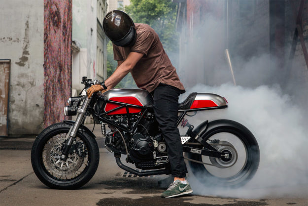 Red Alert: Ducati 900 SS i.e. by Moscow’s Birdie Customs