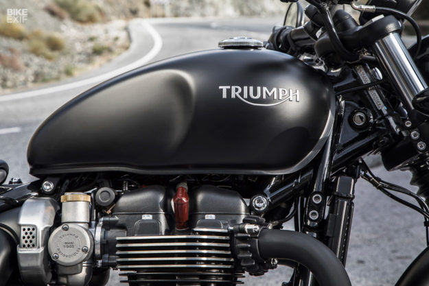Review: The 2018 Triumph Bonneville Bobber Black