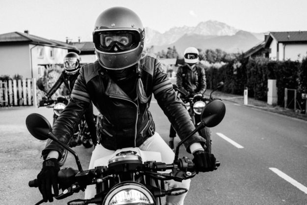 Last Call: Vote to win prizes in our Moto Photo competition