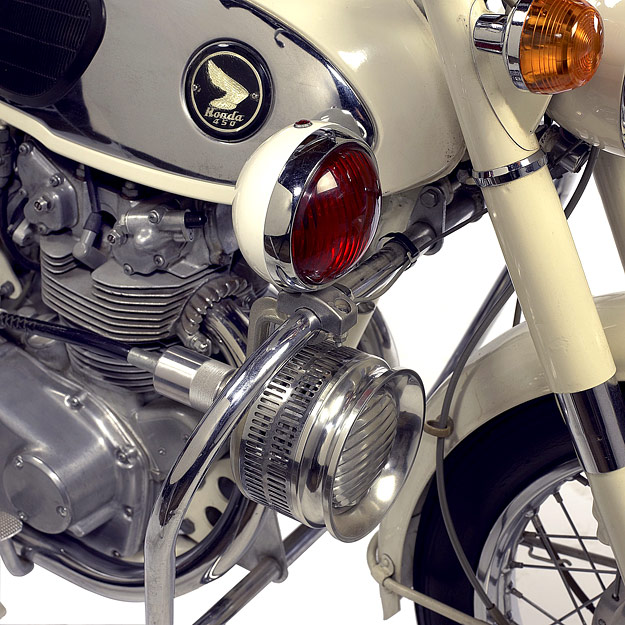 Police motorcycle: the rare 1965 Honda 450.