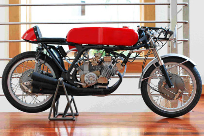 Model motorcycle