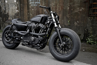 Sportster Forty-Eight custom: The Bomb Runner | Bike EXIF