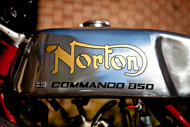 Norton Commando Mk III