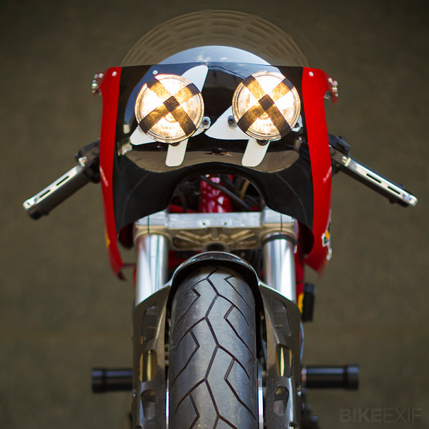 Ducati Monster M900