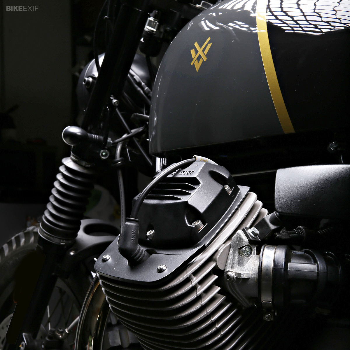 Garage 1300mm x 325mm Moto Guzzi V7 Racer Motorcycle Banner for Workshop 