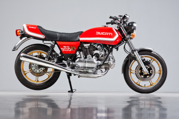 This Ducati Darmah was built from scratch in 2015 by the Dutch workshop Back To Classics, using original parts.
