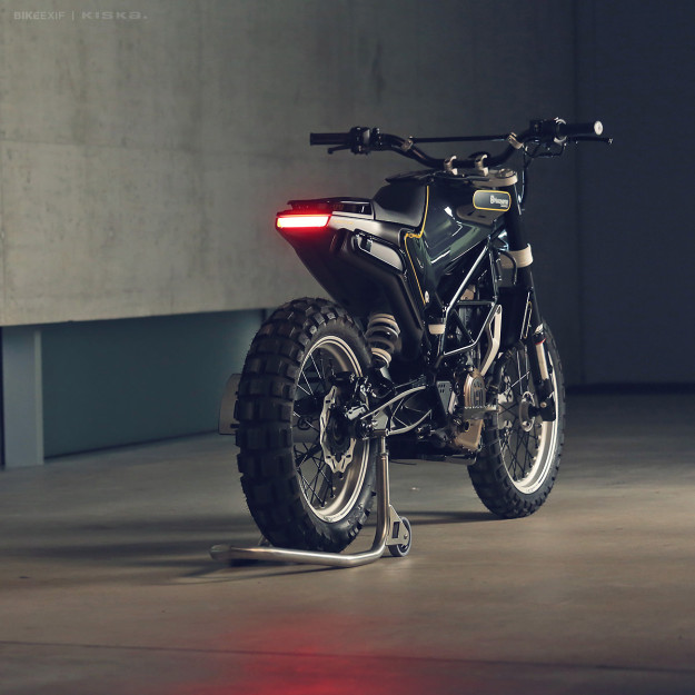 The Husqvarna 401 Svart Pilen 'Black Arrow' motorcycle concept.