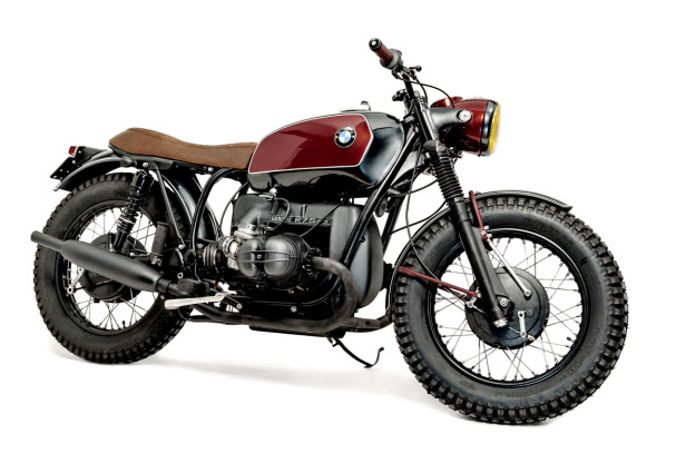 This vintage BMW R75/5 from Portugal just oozes glamour and sophistication.
