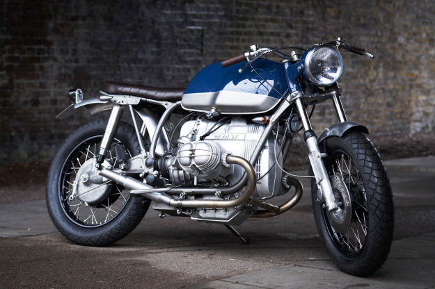 This stripped-back R100 RT comes from London’s Untitled Motorcycles and it just oozes vintage charm.