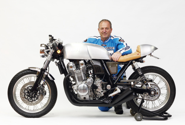 Legendary racer Graeme Crosby with the Moriwaki 40th Anniversary Honda CB1100EX custom motorcycle.