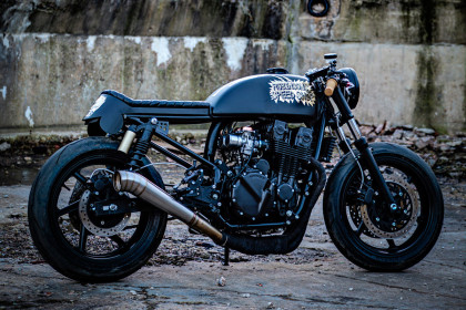 Honda CB 750 custom painted by Maxwell Paternoster, AKA Corpses from Hell.