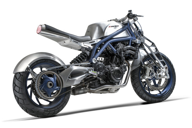 The TrailRider X-Over: a custom BMW F800S by Avon Tyres