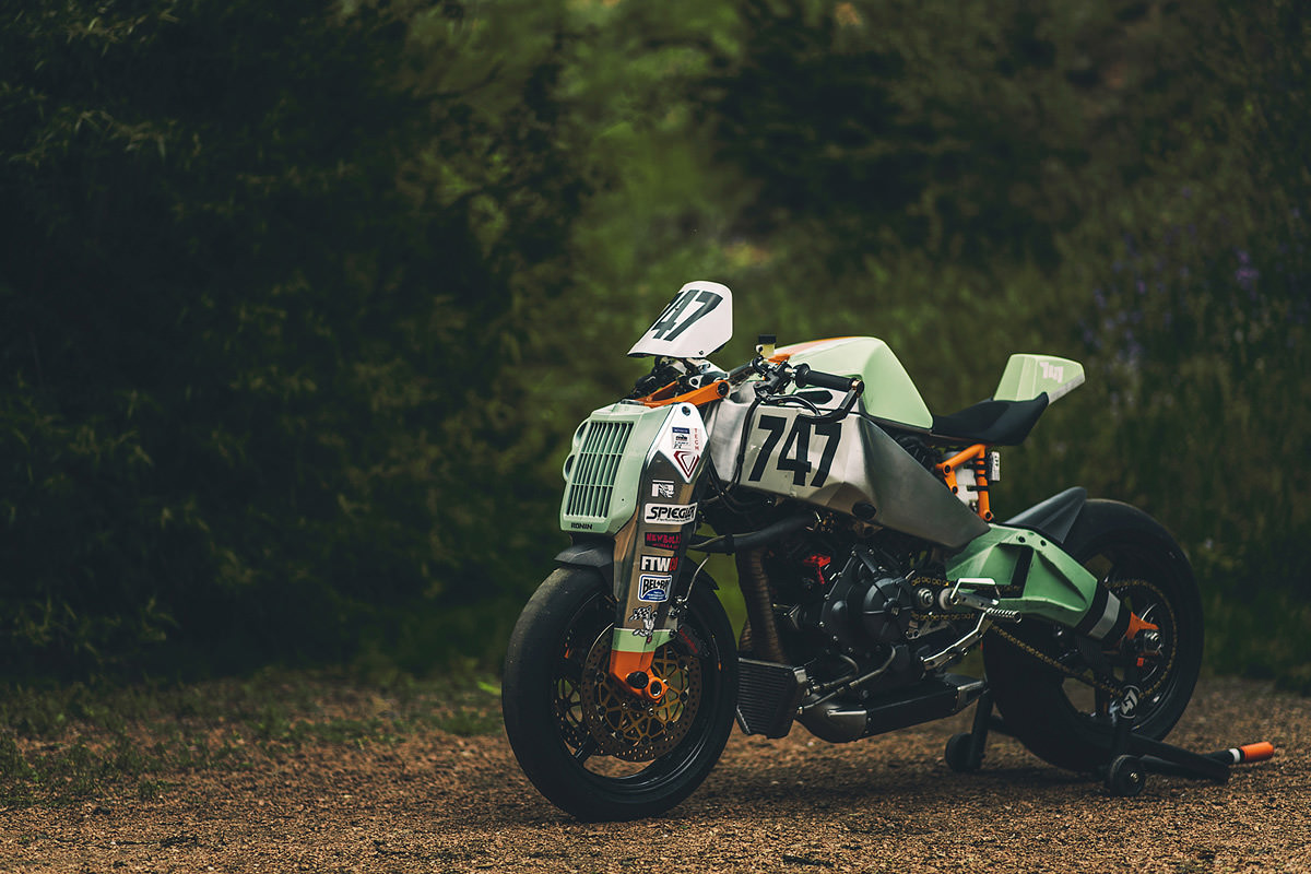 Ōishi Yoshio: the Ronin motorcycle that conquered Pikes Peak.