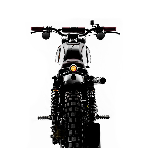 A custom Royal Enfield scrambler by Analog Motorcycles
