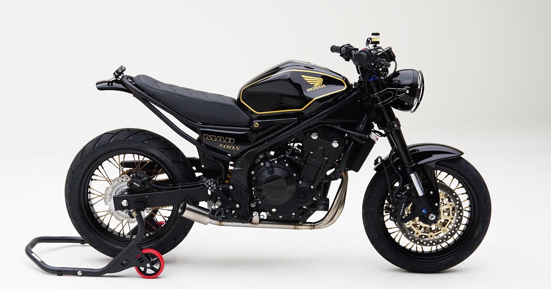 Unlikely Candidate MAD Industries x Lossa Honda CB500F Bike EXIF