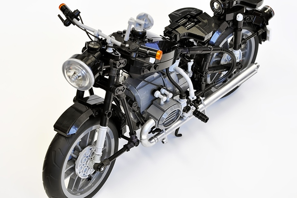 LEGO IDEAS - The Bikers Route