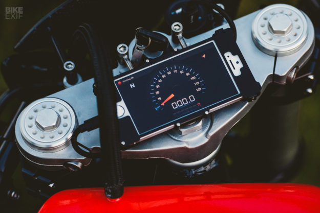 Rosso Corsa: A Honda CB600F Cafe Racer Inspired by a Ferrari