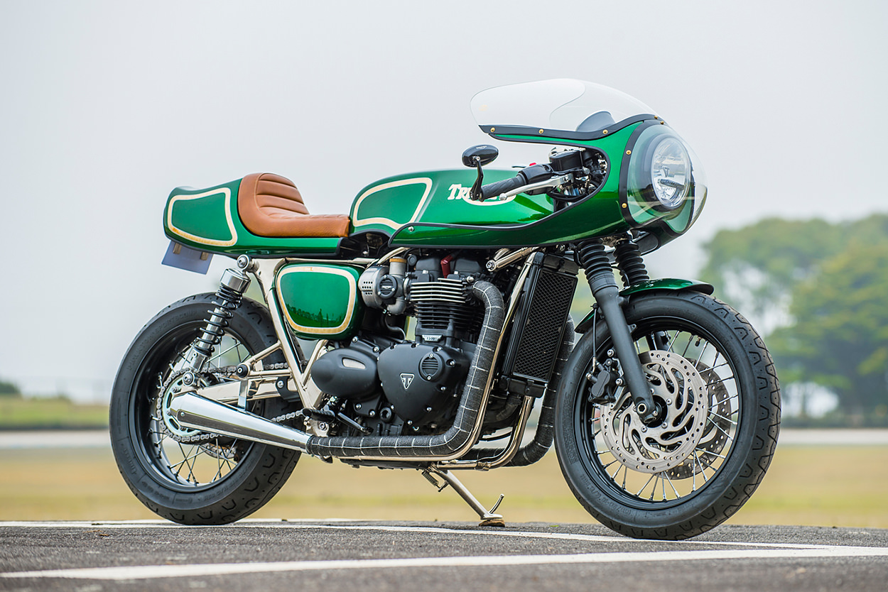 A Triumph T120 cafe racer homage to Rickman by Geoff Baldwin