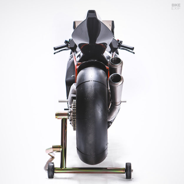 SBK #1: Walt Siegl builds the ultimate Ducati superbike