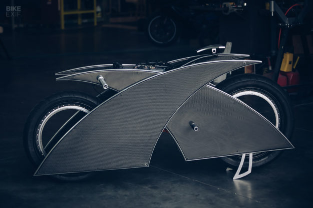Racer-X: an electric motorcycle by Mark Atkinson