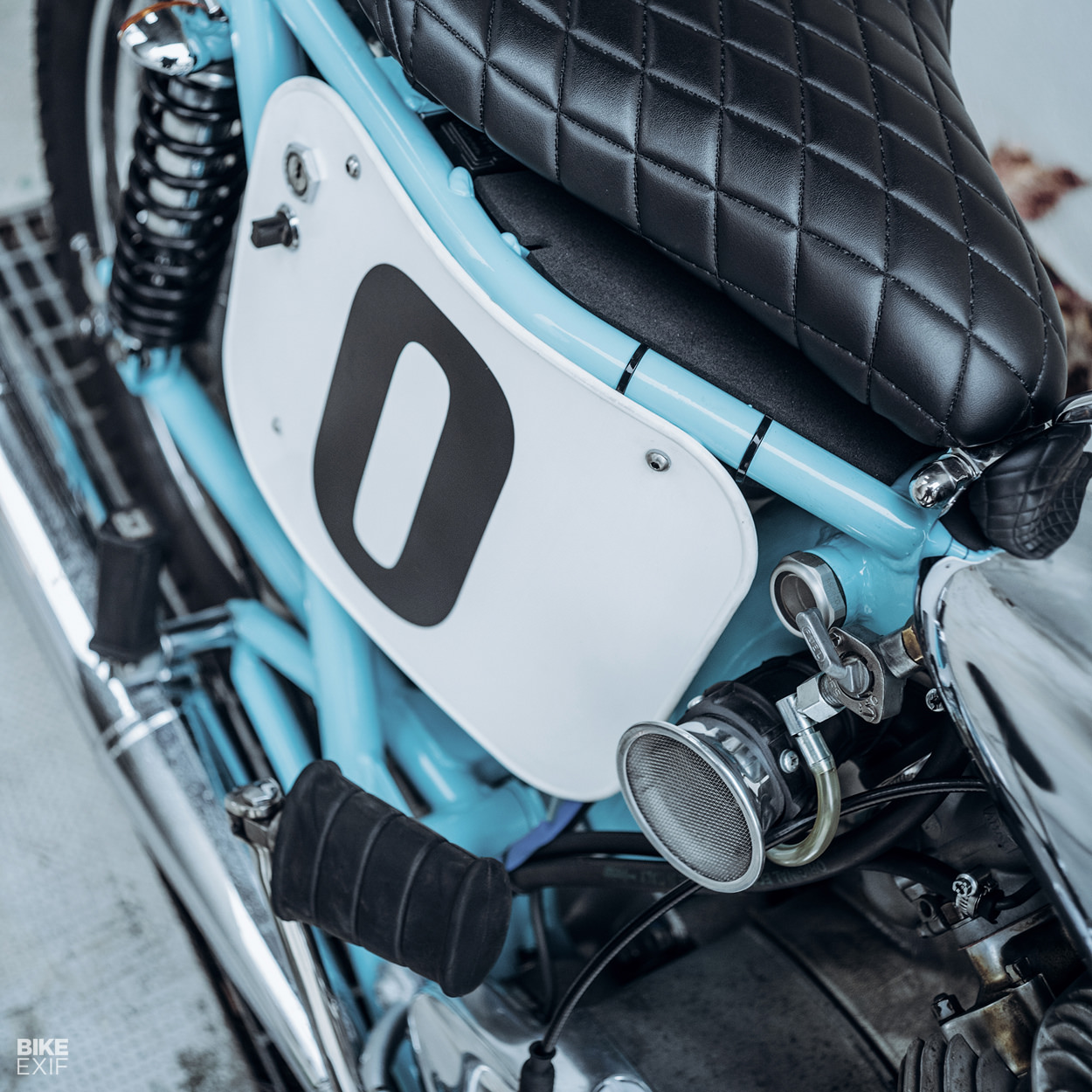 BSA Thunderbolt restomod by Soiatti Moto Classiche