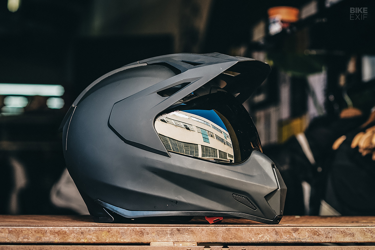 Icon 1000 Variant Pro helmet