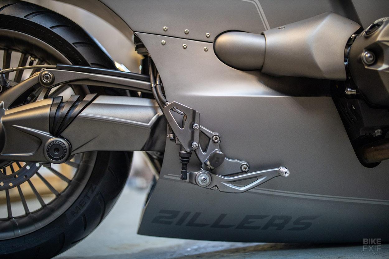 Slammed: A lowered BMW R nineT from Zillers Garage