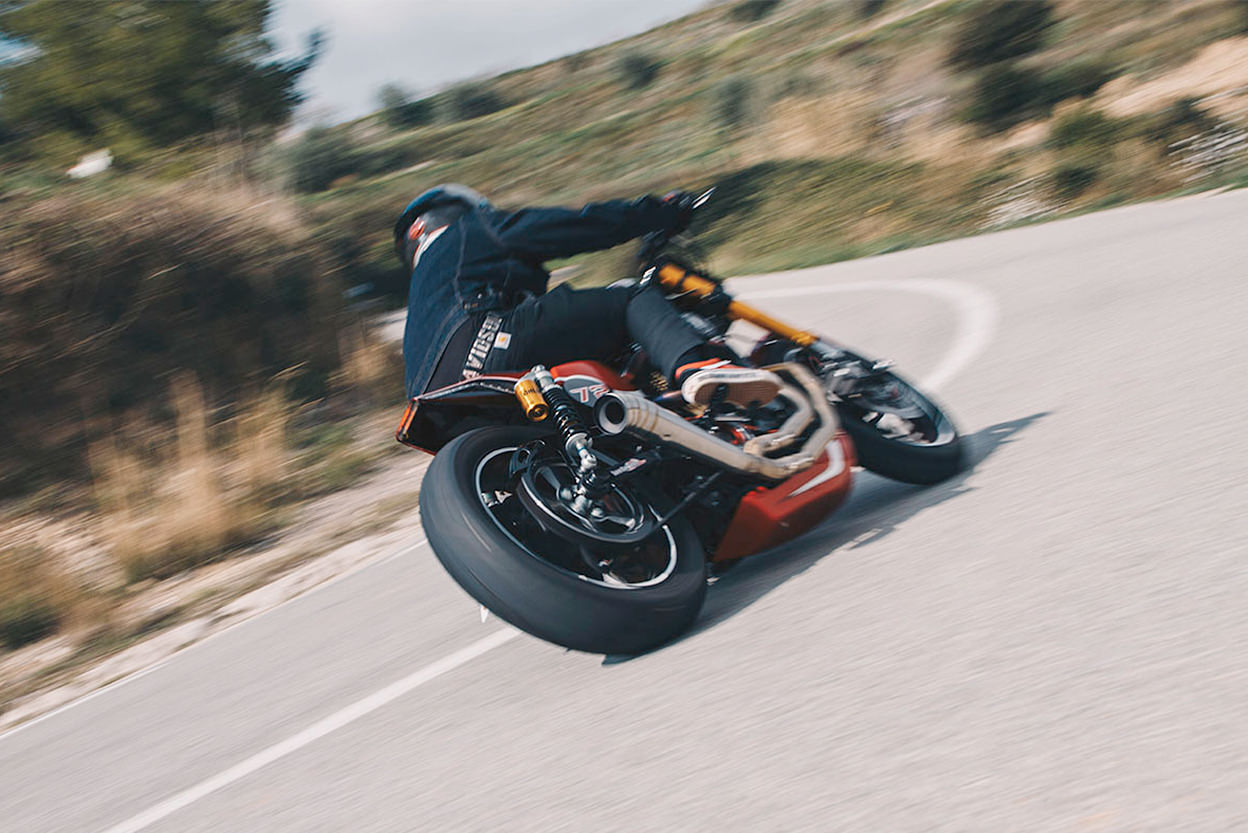 Custom Harley-Davidson Sportster Roadster by H-D Barcelona