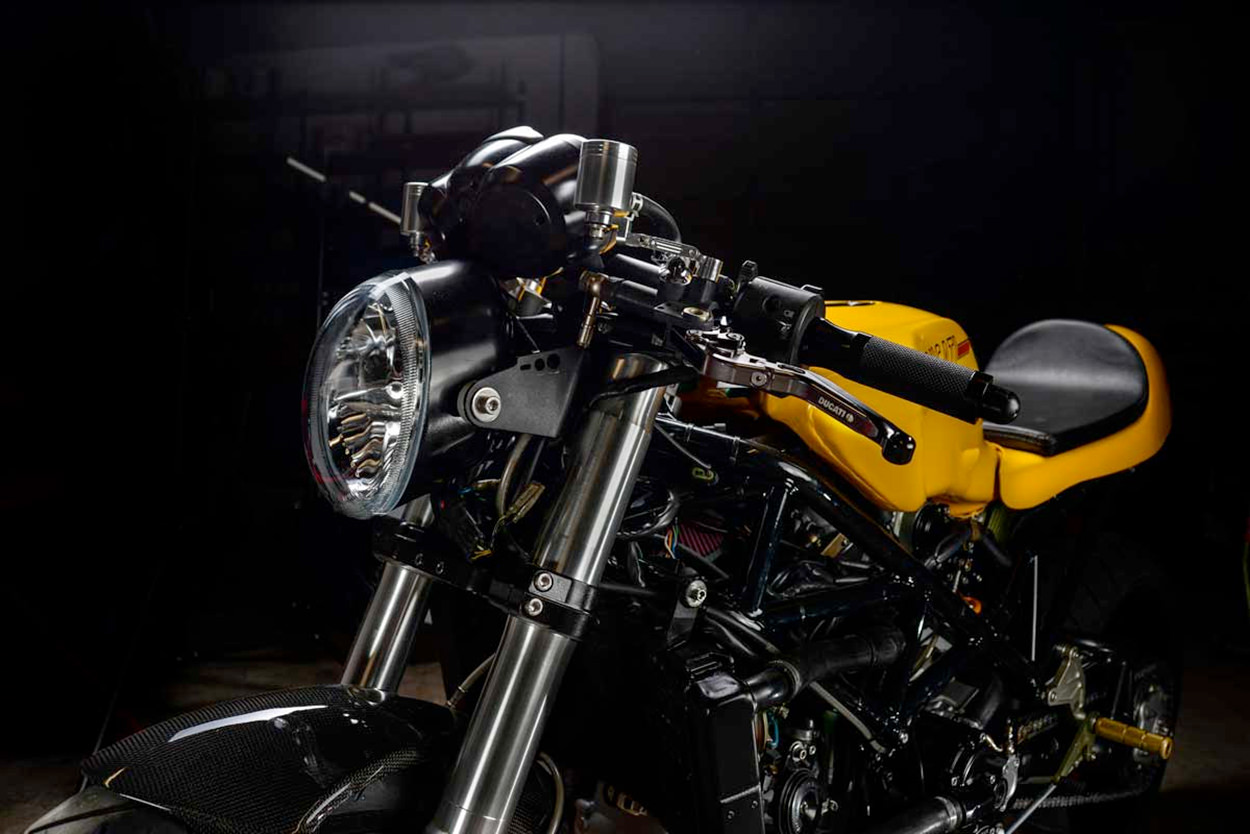 Custom Ducati ST4S cafe racer by Moto Motivo