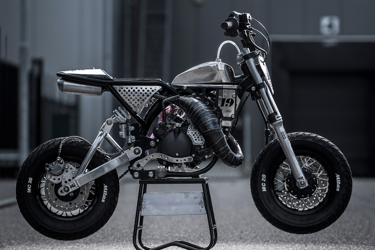 Two-stroke pit bike by Wilco Lindner