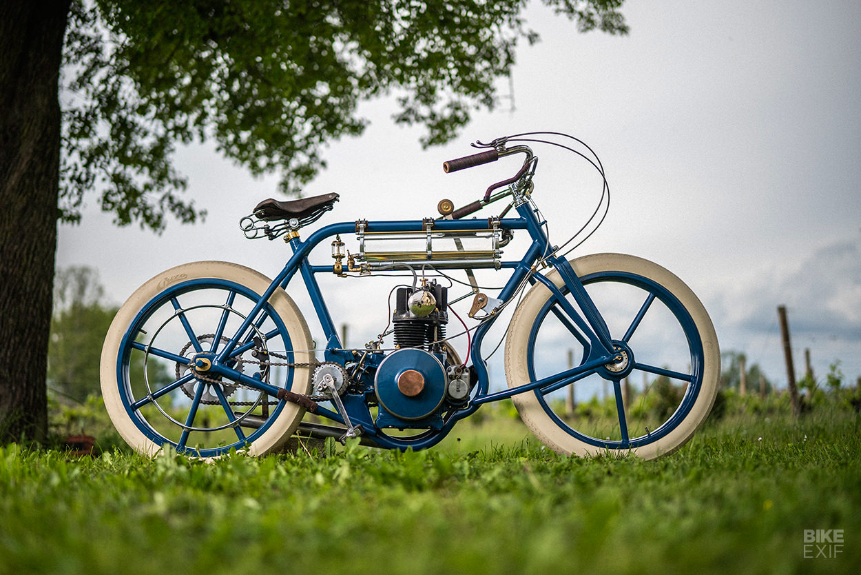 Hand built vintage-style motorcycle by Plasma Custom