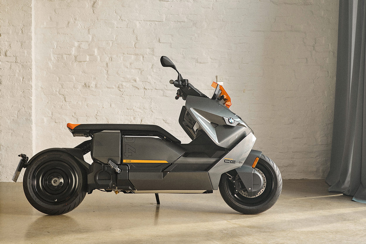 The new BMW CE 04 electric scooter