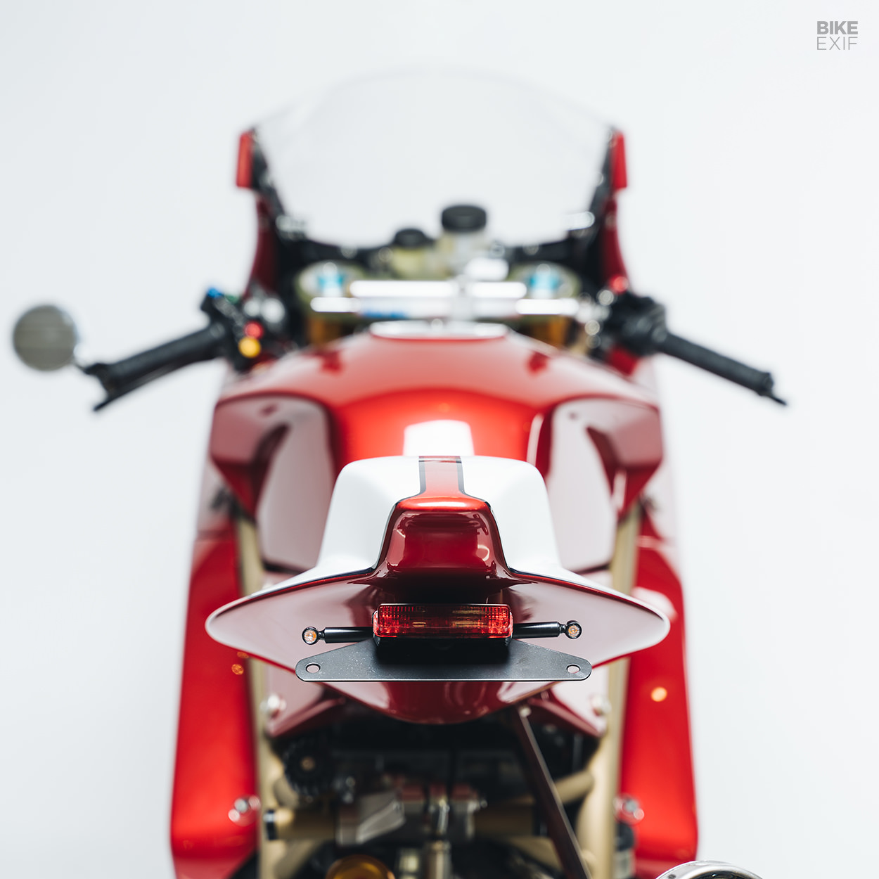 Ducati SBK custom superbike by Walt Siegl