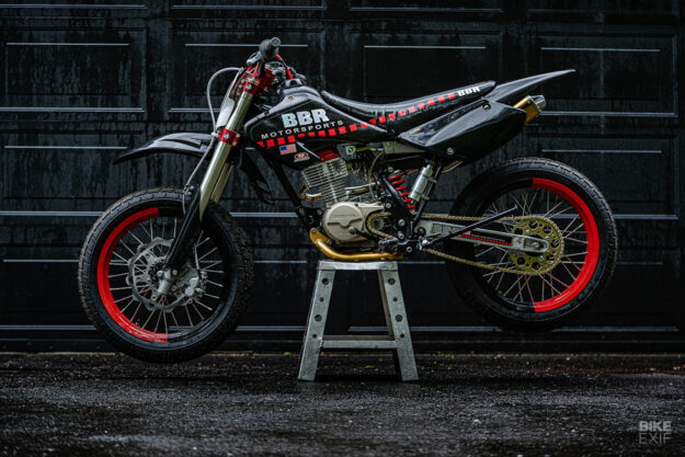 Custom Honda XR100 dirt bike by Gregor Halenda of Saku-Moto