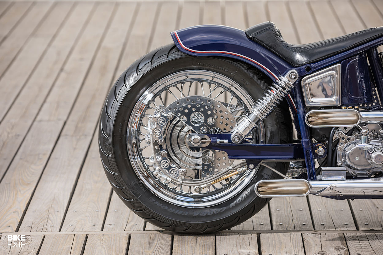 Harley-Davidson Shovelhead chopper by Satomari