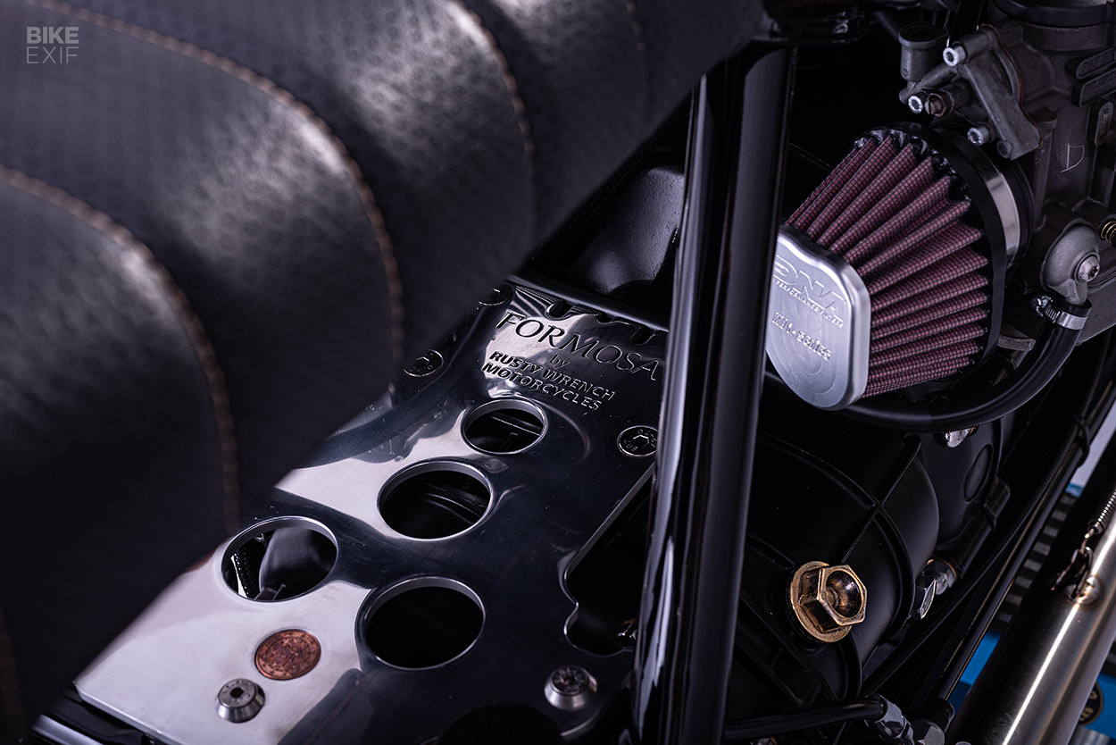 Moto Guzzi Mille Gt Cafe Racer由Rustry扳手摩托車