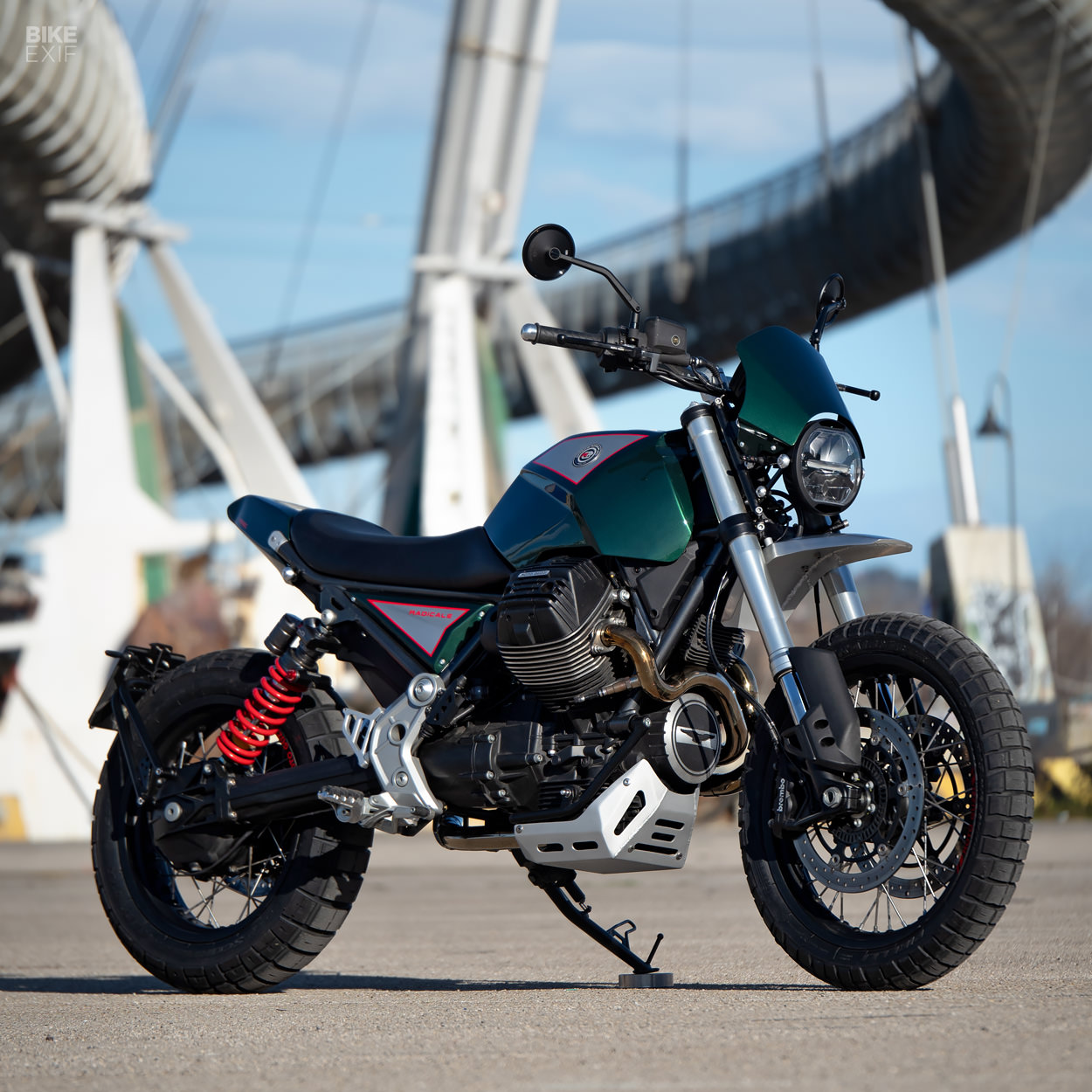 Moto Guzzi V85 TT Motorcycle Accessories
