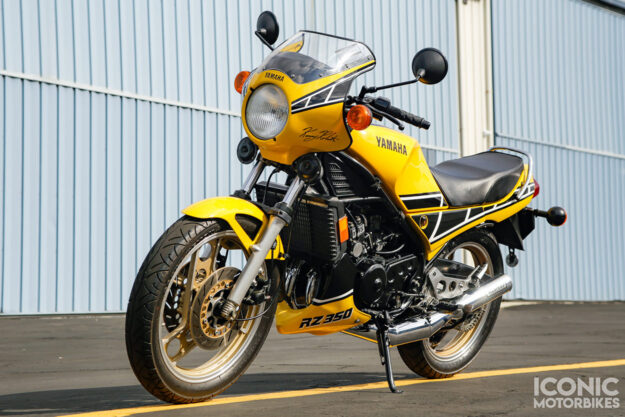 Yamaha RZ350 te koop bij Iconic Motorbikes