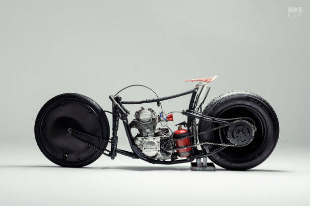 Custom sprint motorcycle concept by Valen Zhou