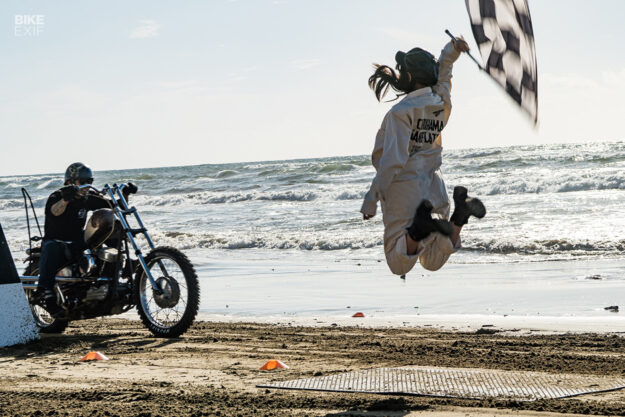 Chirihama Sandflats course de moto vintage sur la plage
