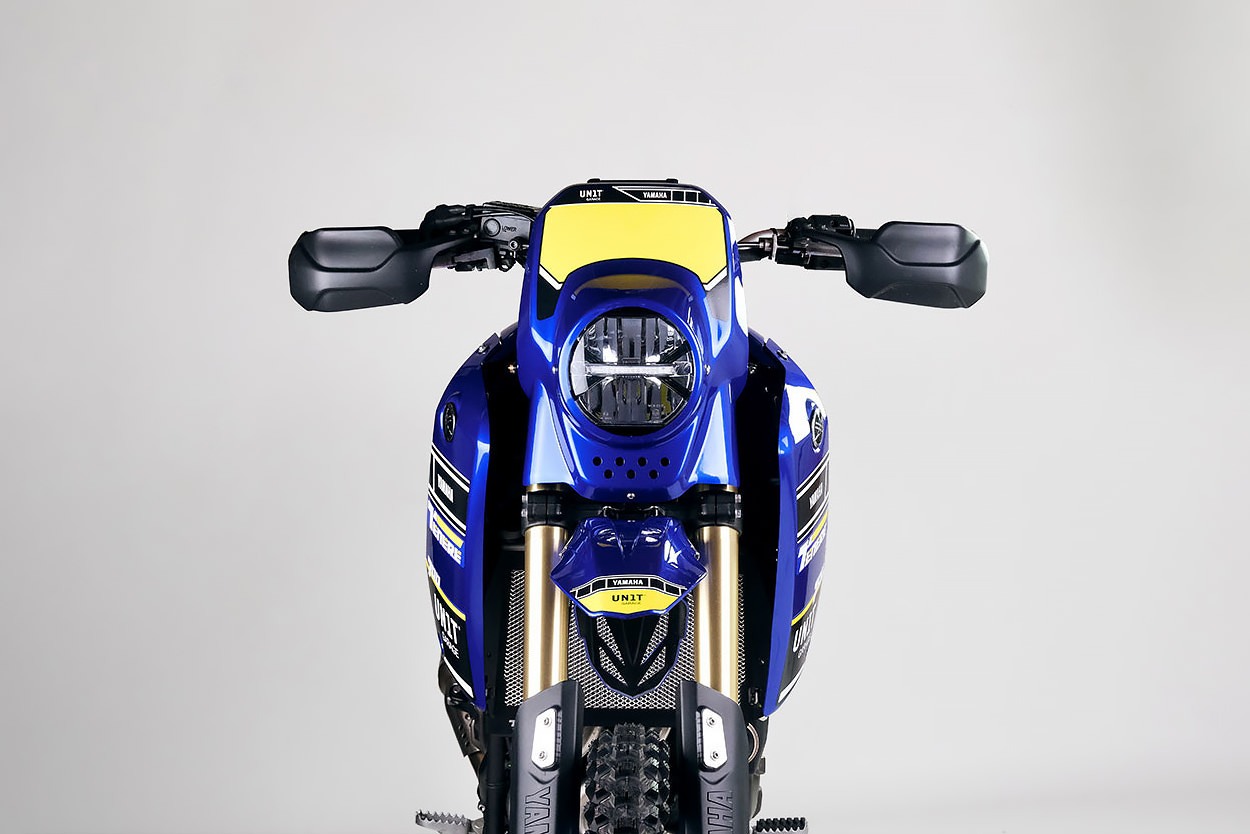 Yamaha blue & white - Gem