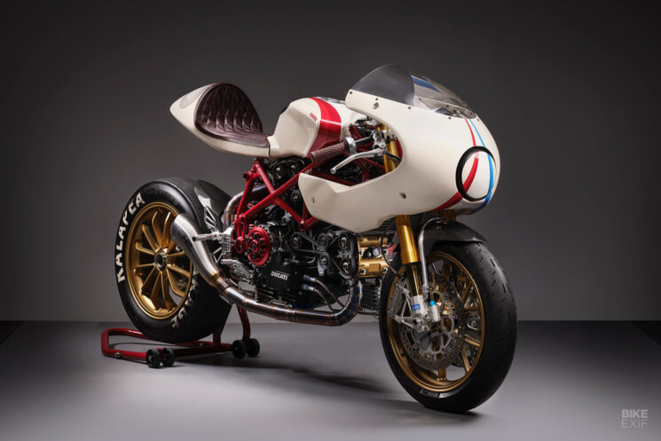 Ducati 749 café racer par Kalapea Garage