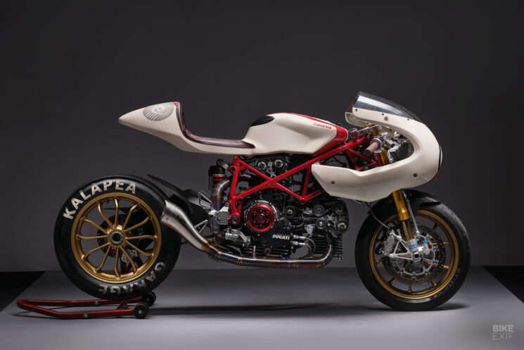 Ducati 749 café racer by Kalapea Garage