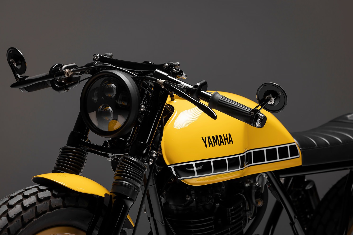 Custom Yamaha SR400 by Black Cycles