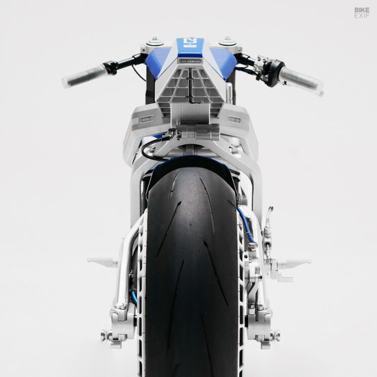 Electric motorcycle concept by NUEN MOTO