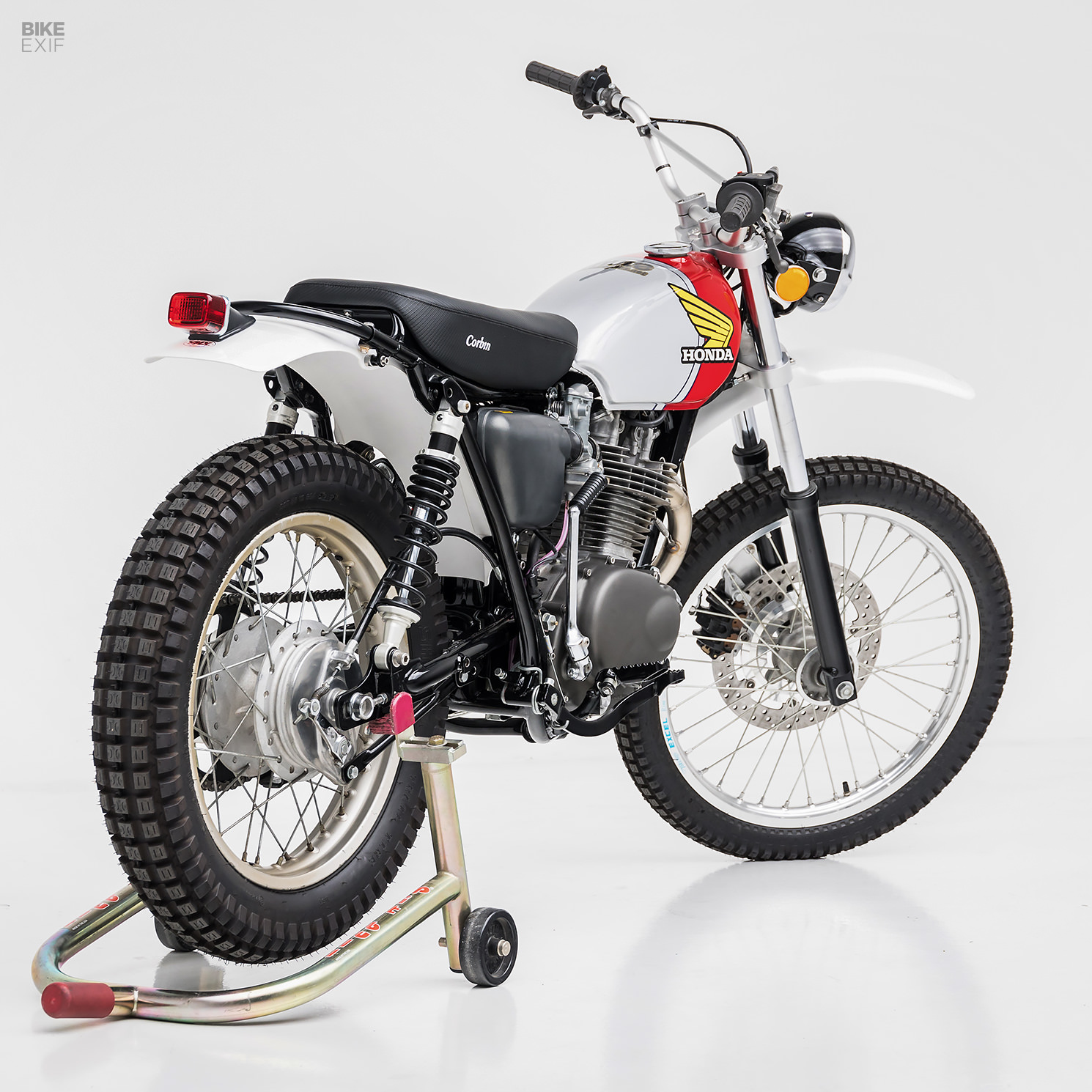 Bulletproof: A crisp 1972 Honda XL 250 by Mule Motorcycles