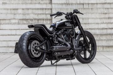 Classic Fighter: A Punchy Custom Street Bob By One Way Machine 