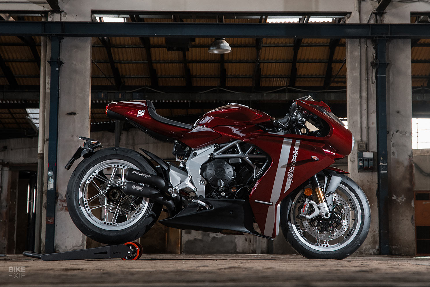 MV Agusta Superveloce S - Italian Motorcycles