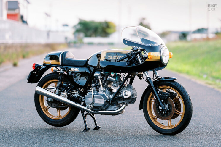 Ducati 900 SS restoration by Switch Stance Riding