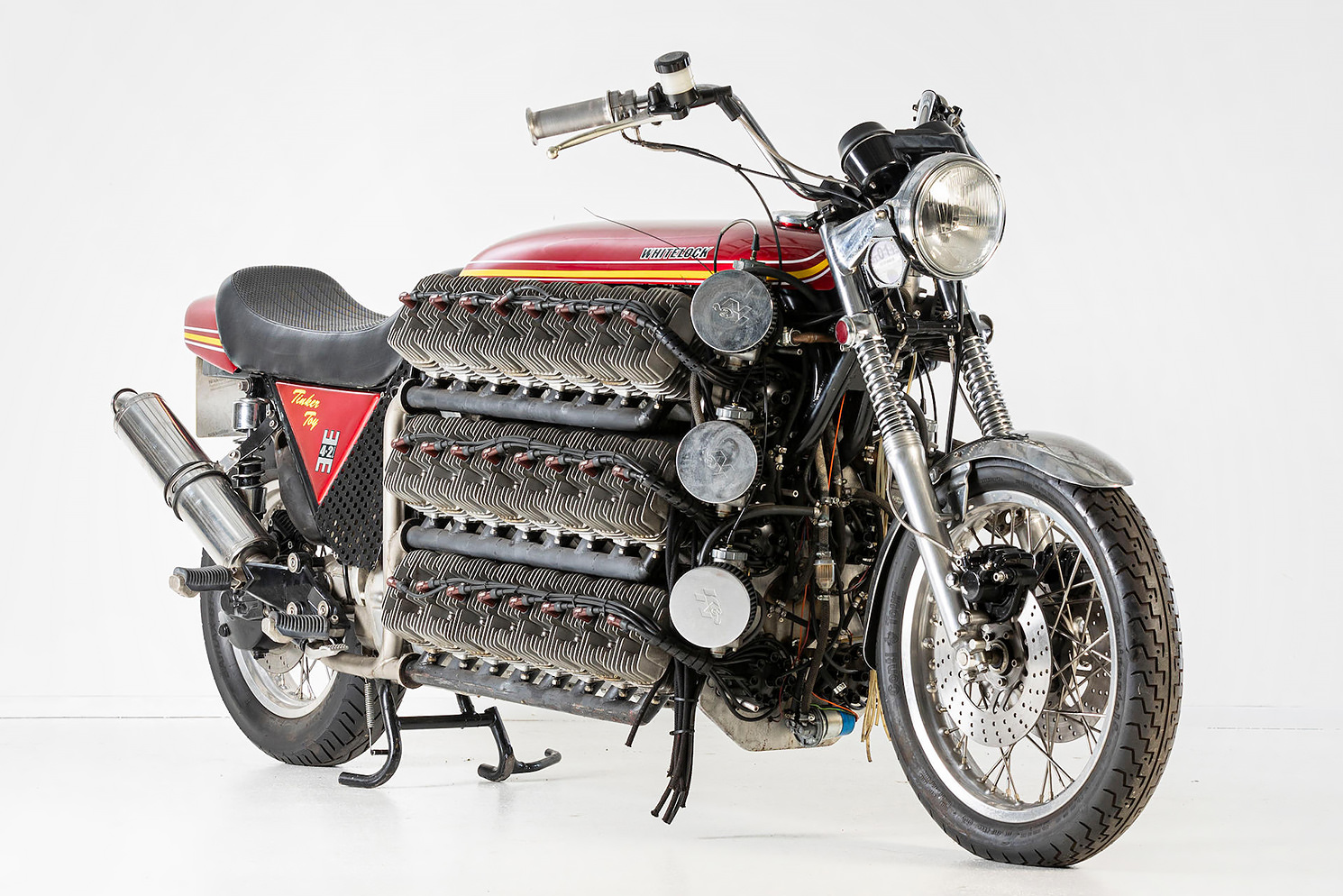 Speed Read: a 48-cylinder Kawasaki two-stroke and more ...